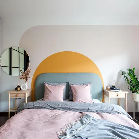 W Scislym Centrum Krakowa Z Parkingiem! Διαμέρισμα