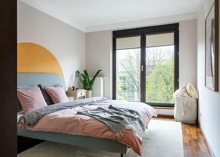 W Scislym Centrum Krakowa Z Parkingiem! *