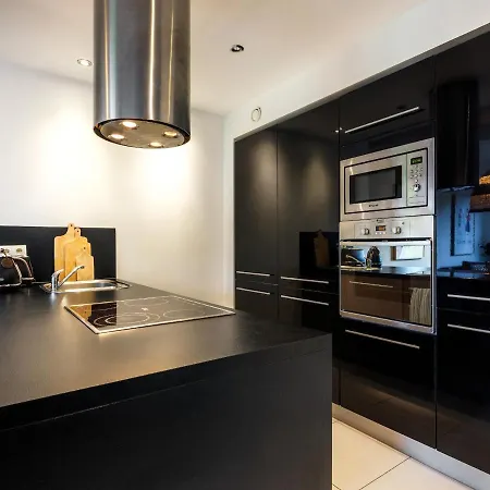 W Scislym Centrum Krakowa Z Parkingiem! * קרקוב